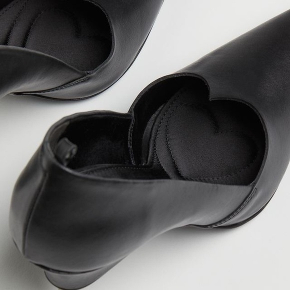 New H&M black Rhinestone Chain-detail Pumps size 38 - Picture 3 of 11